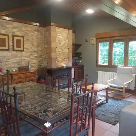 Сasa de vacaciones El Sauco De Ruente